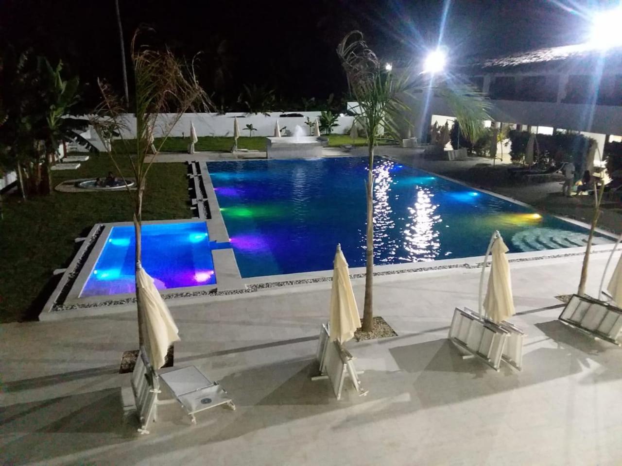 Oasi Encantada - Beach Resort Barahona Dış mekan fotoğraf